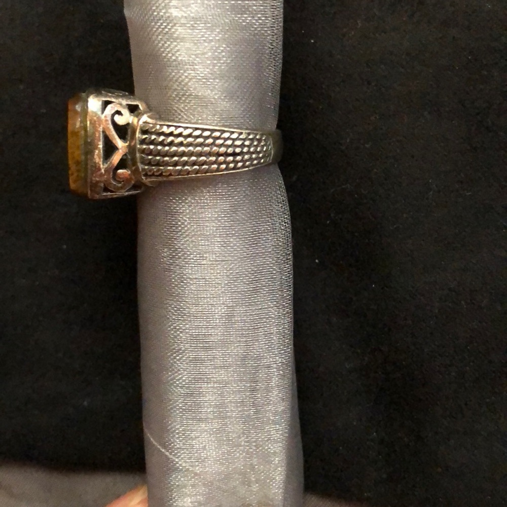 Genuine Tiger Eye Sterling Silver Ring - Picture 2 of 4
